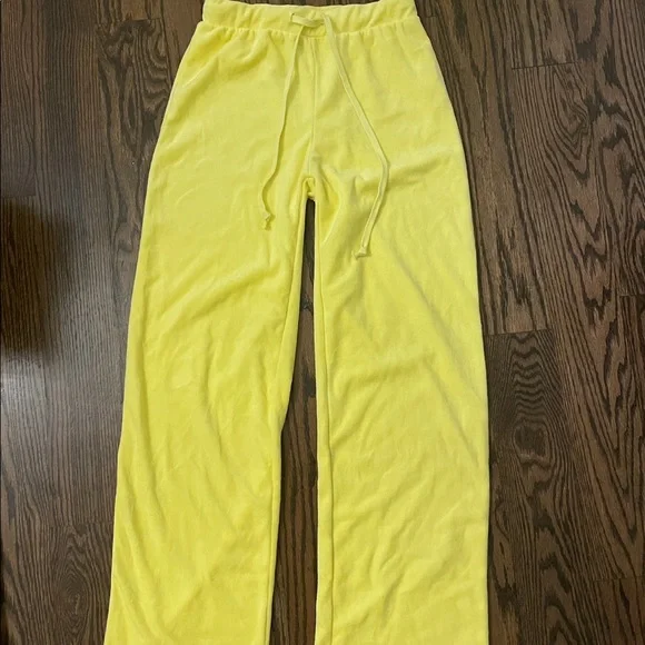 Dolls Kill Y2K Velour Yellow Tracksuit NWOT - Picture 9 of 9